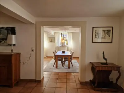 TV/Unterhaltungsangebot in der Unterkunft Ferienhaus Lisette Wohlfühldomizil zwischen Rebenmeer und Pfälzer Wald