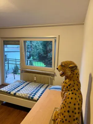 Ein Bett oder Betten in einem Zimmer der Unterkunft Monteur- und Ferienwohnung Rheinhausen - Lönsweg