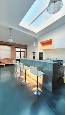 Küche/Küchenzeile in der Unterkunft Stylisches City Loft mit Terrasse, zentral & eventgeeignet