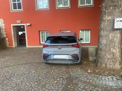 Grundriss der Unterkunft Stay COZY - TOP LAGE - Kingsize Betten - Parkplatz - Balkon - Netflix