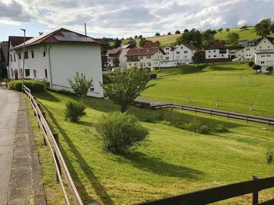 Das Gebäude in dem sich die Ferienwohnung befindet