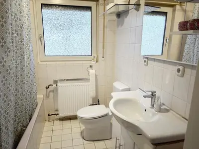 Ein Badezimmer in der Unterkunft Comfortable Apartment in Groß-Gerau