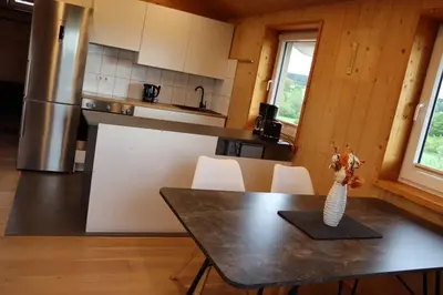Küche/Küchenzeile in der Unterkunft Bemlers Ferienwohnung