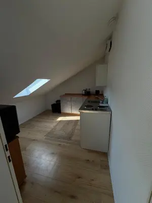 Küche/Küchenzeile in der Unterkunft Ruhige 60qm Wohnung mit Self Check In und Terrasse