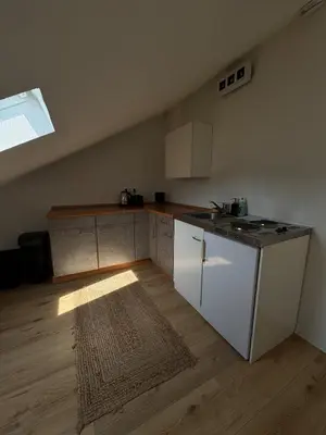 Küche/Küchenzeile in der Unterkunft Ruhige 60qm Wohnung mit Self Check In und Terrasse
