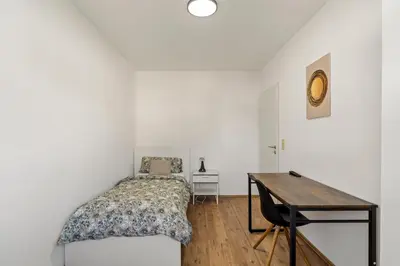 Ein Bett oder Betten in einem Zimmer der Unterkunft Business & Travel Apartment - Top Lage - 20 Min vom Frankfurt Airport