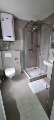 Ein Badezimmer in der Unterkunft Book your Room in Darmstadt City