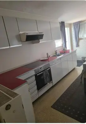 Küche/Küchenzeile in der Unterkunft Monturezimmer in Bad Friedrichshall