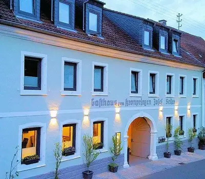 Das Gebäude in dem sich das Hotel befindet