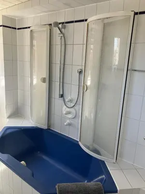 Ein Badezimmer in der Unterkunft Ferienwohnung im Denkmal