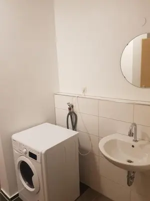Ein Badezimmer in der Unterkunft Bockstalstr 59a 10b