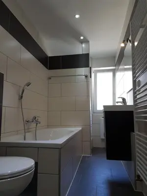 Ein Badezimmer in der Unterkunft Bockstalstr 59a 20a
