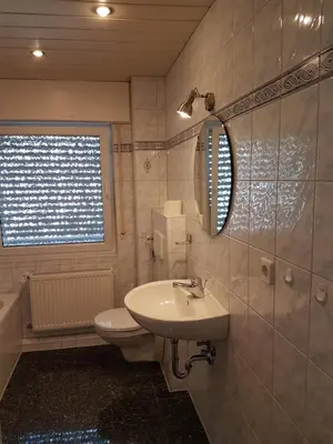 Ein Badezimmer in der Unterkunft Bockstalstr 59a 20b