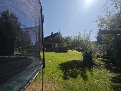 Ein Garten an der Unterkunft Gesamte Unterkunft - Wohlfühloase in Pforzheim Stadtnähe