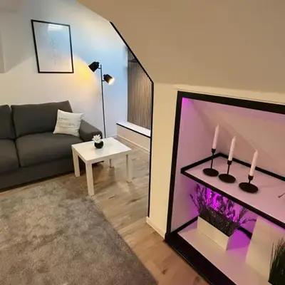 Top-Floor Hideaway for Two in Karlsruhe-Mühlburg - APOLONIAliving - Apt3