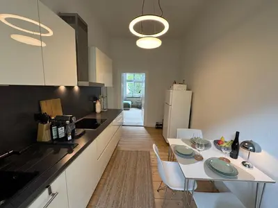 Küche/Küchenzeile in der Unterkunft Grand Apartment Worms - Stilvolles Wohnen im Zentrum