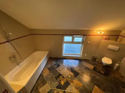 Ein Badezimmer in der Unterkunft Monteurwohnung Lambsheim