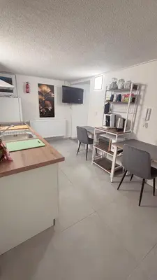 TV/Unterhaltungsangebot in der Unterkunft Nisay Home - 3 Room Apartment - N3