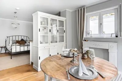 Ein Bett oder Betten in einem Zimmer der Unterkunft Gemütliches Zuhause im Souterrain - Masblanche No 1