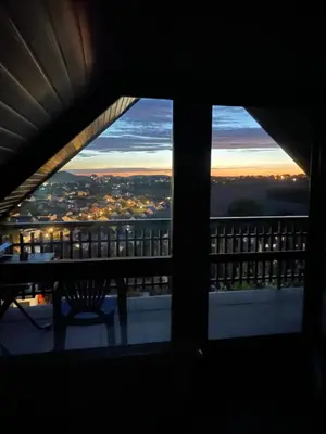 Ein Balkon oder eine Terrasse in der Unterkunft Ferienwohnung Panoramablick 1
