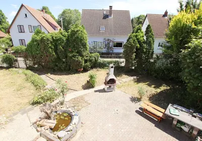 Ein Garten an der Unterkunft Heppenheim Monteurswohnung