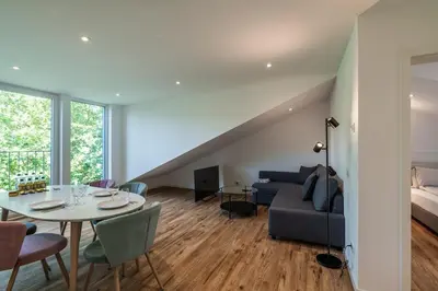 Ein Sitzbereich in der Unterkunft Nagoldblick 4 OG
