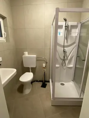 Ein Badezimmer in der Unterkunft Ferienwohnungen Zum Alten Buchbinder