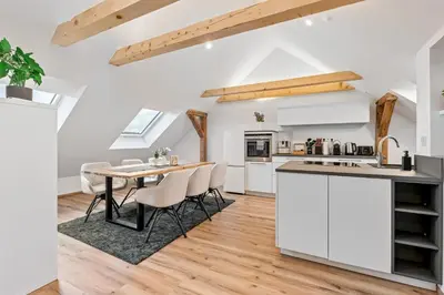 Küche/Küchenzeile in der Unterkunft TOP Apartments - Modernes Appartement im Stadtzentrum - Klima - Netflix