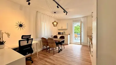 TV/Unterhaltungsangebot in der Unterkunft 2-Zimmer-Wohnung-Küche-Bad-Terrasse, Bahnhofsnähe
