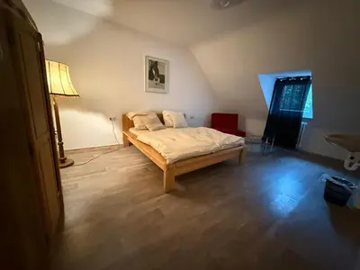 Grundriss der Unterkunft Gemütliches Buchen Zimmer mit Gemeinschaftsbad