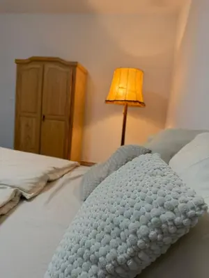 Grundriss der Unterkunft Gemütliches Buchen Zimmer mit Gemeinschaftsbad