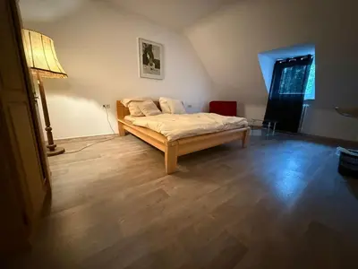 Grundriss der Unterkunft Gemütliches Buchen Zimmer mit Gemeinschaftsbad