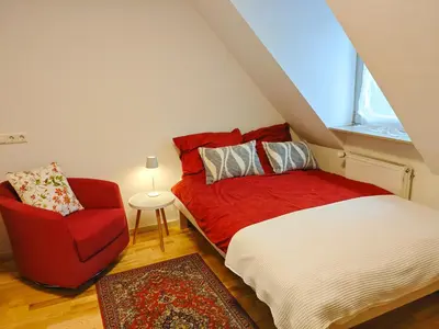 Ein Bett oder Betten in einem Zimmer der Unterkunft ZEN Apartment 2 rooms Maisonette Bright and Spacious