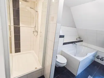 Ein Badezimmer in der Unterkunft ZEN Apartment 2 rooms Maisonette Bright and Spacious