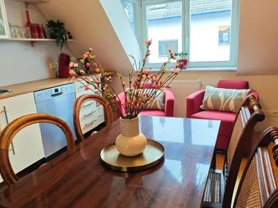 Ein Sitzbereich in der Unterkunft ZEN Apartment 2 rooms Maisonette Bright and Spacious