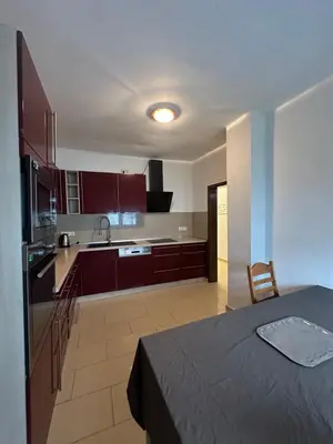 Küche/Küchenzeile in der Unterkunft Shekinah Residences near Frankfurt Airport