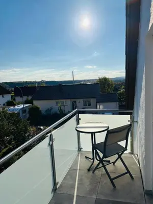 Ein Balkon oder eine Terrasse in der Unterkunft Schönblick modernes Gästehaus mit Panoramablick