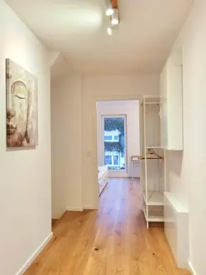 Grundriss der Unterkunft Modernes Neubauhaus ca 200 qm Nähe vom Flughafen