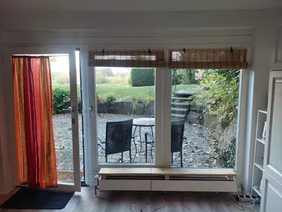 Ein Balkon oder eine Terrasse in der Unterkunft Stilvolles Studio mit Terrasse und Stellplatz