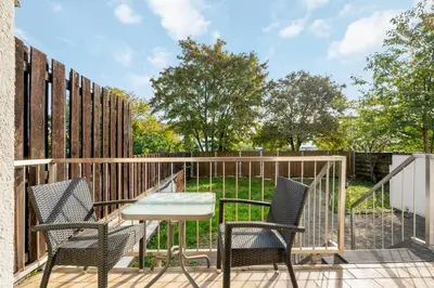 Ein Balkon oder eine Terrasse in der Unterkunft BIR02 Wohnung mit Garten in Rüsselsheim!
