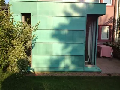 Das Gebäude in dem sich die Ferienwohnung befindet