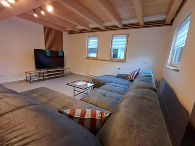 Ein Sitzbereich in der Unterkunft Ferienwohnung Beim Schorsch