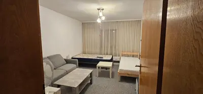 Ein Sitzbereich in der Unterkunft Zentralgelegene Wohnung im EG