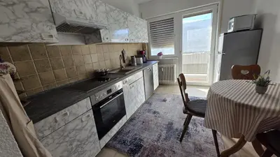 Küche/Küchenzeile in der Unterkunft ALESIA Ferienwohnung Südpfalz
