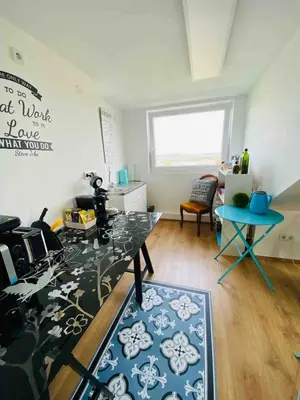 Ein Sitzbereich in der Unterkunft Appartement mit Panoramablick über Aschaffenburg
