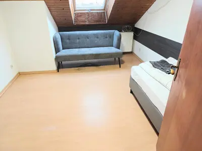 Ein Sitzbereich in der Unterkunft Karlsbader35
