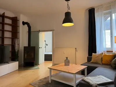 Ein Sitzbereich in der Unterkunft 6 Einzelbetten - 4 Zimmer - eigener PARKPLATZ - Balkon