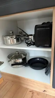 Küche/Küchenzeile in der Unterkunft Meyben Apartment Mannheim Küche, TV, Waschmachine