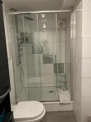 Ein Badezimmer in der Unterkunft Neue Erdgeschosswohnung in Zentrum von Rockenhausen