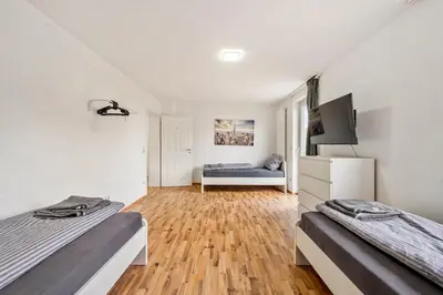 Ein Bett oder Betten in einem Zimmer der Unterkunft GU03 Monteursunterkunft in Griesheim!